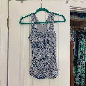 Lululemon tank top size 2